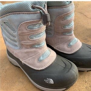 The North Face Kids' Gray and Black Winter Boots by